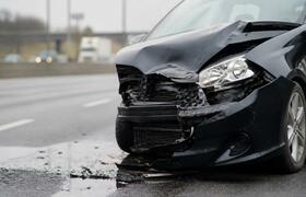 Водитель Volkswagen погиб в ДТП с грузовиком по...